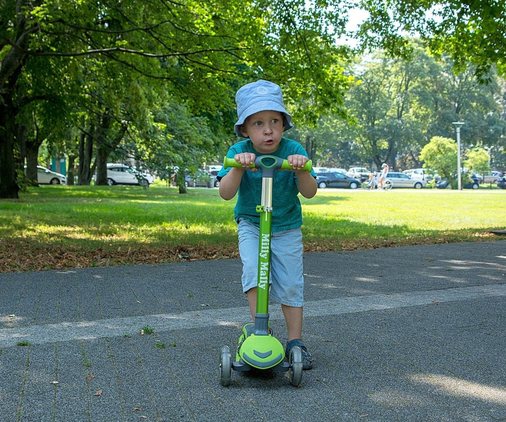 MILLY MALLY Boogie Scooter háromkerekű roller világító kerekekkel – Zöld