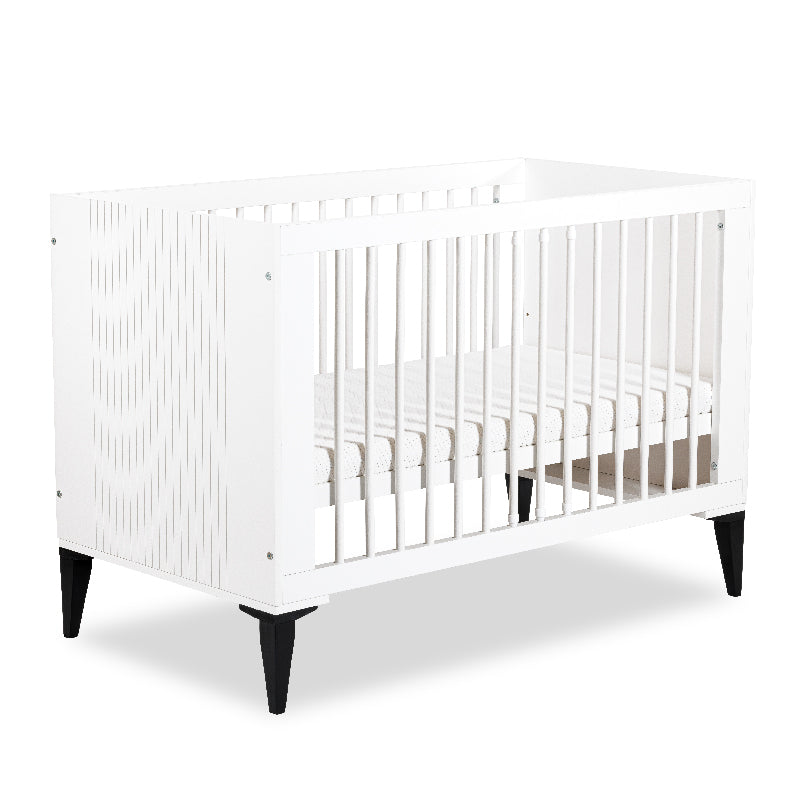 KLUPS Mia babaágy 120 × 60 cm – fehér–fekete