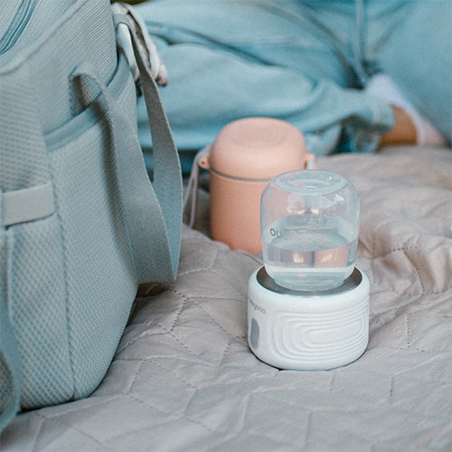BabyOno hordozható cumisüvegmelegítő beépített akkumulátorral