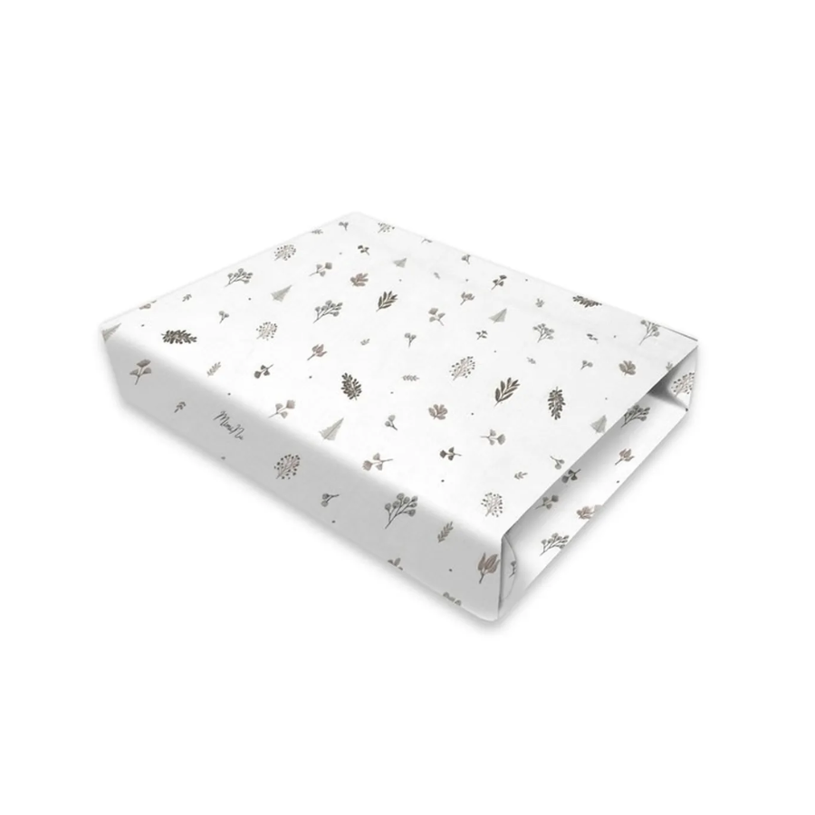 MIMINU gumis pamut muszlin babakocsi- és mózeskosárlepedő 80 × 35 cm – Bézs, levélmintás