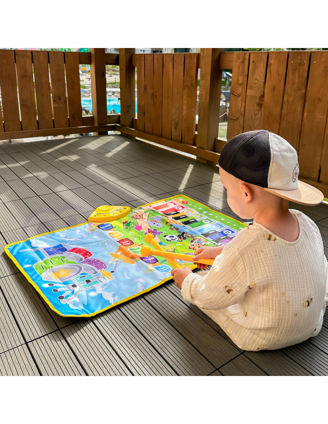 WOOPIE Állatos 2 az 1-ben kétoldalas zenélő játszószőnyeg zongorával és dobbal – 80 × 50 cm