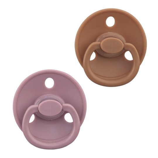 Mombella szimmetrikus szilikon cumi 2 db-os szett cumitartó pánttal – Mocha Mousse/Lavend, 0 hó+