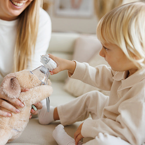 BabyOno CHERRY meggymagpárnás plüss kutyus
