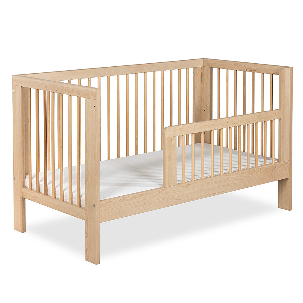 KLUPS Olivia átalakítható babaágy 140 × 70 cm – bükk