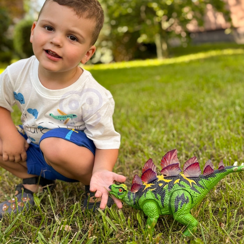 WOOPIE Távirányítós Stegosaurus dinoszaurusz világító szemekkel, hanghatásokkal és táncoló funkcióval