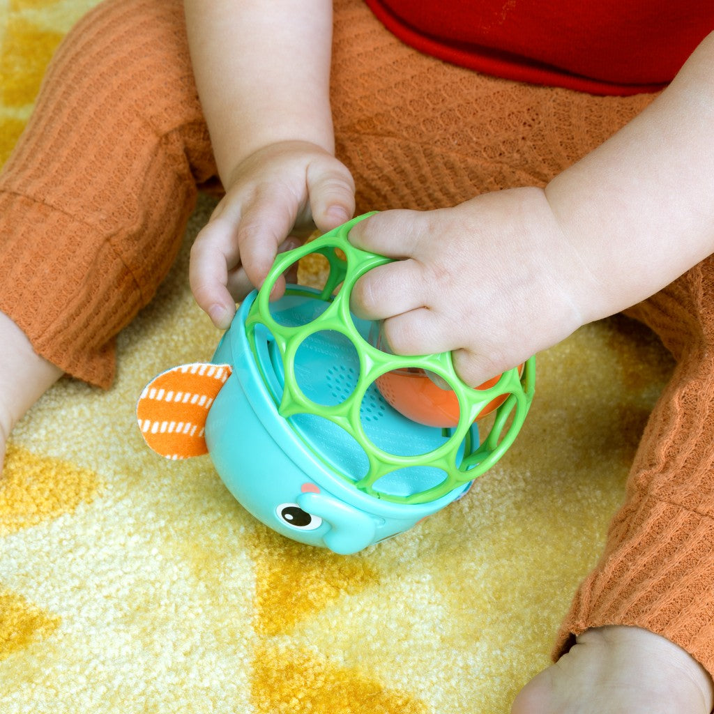 OBALL Giggle & Glow zenélő és világító elefánt – 3 hó+