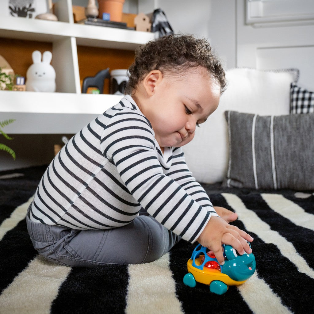 OBALL Baby Einstein Curious Car Neptune csörgős autó – Teknős