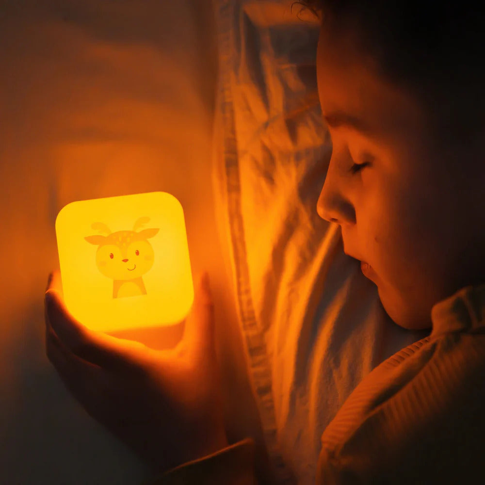 Cloud B Cube B Finley Őzike Hordozható Éjjeli Fény
