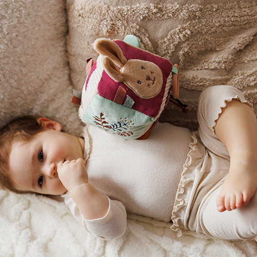 BabyOno Rabbit Karo fejlesztő szenzoros kocka