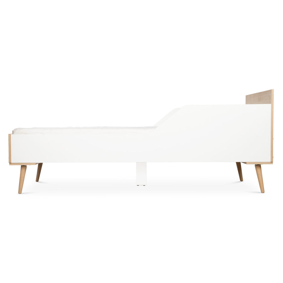 KLUPS Sofie ifjúsági ágy 180 × 80 cm – bükk–fehér