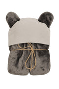 MATEX Koala Muslin kapucnis babatakaró biztonsági övnyílásokkal – 95 × 95 cm