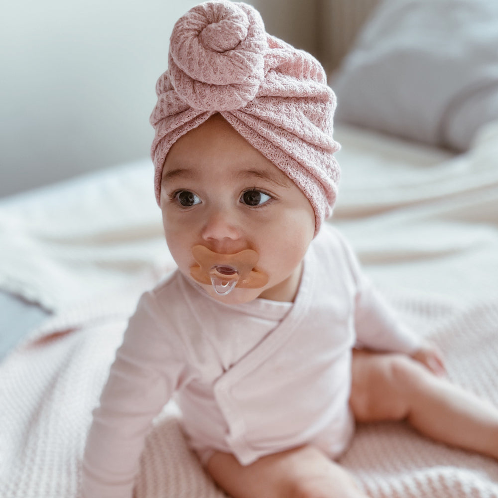 Canpol babies Szimmetrikus 100% szilikon cumi 6-12hó 1 db narancs