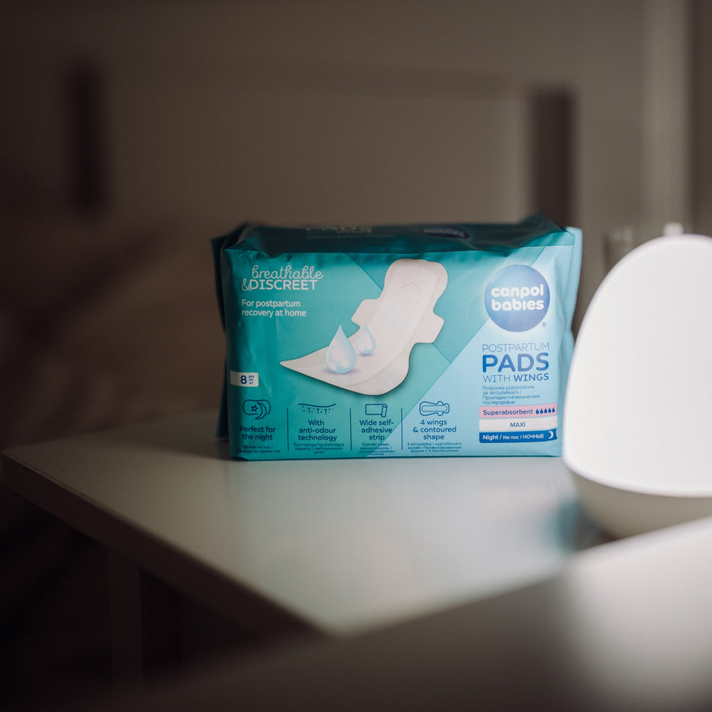 Canpol babies Szülés utáni éjszakai szárnyas betét 8db