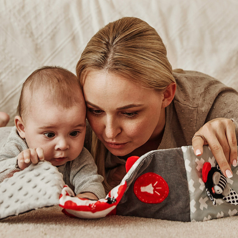 Canpol babies SENSORY szenzoros puha fejlesztőkönyv