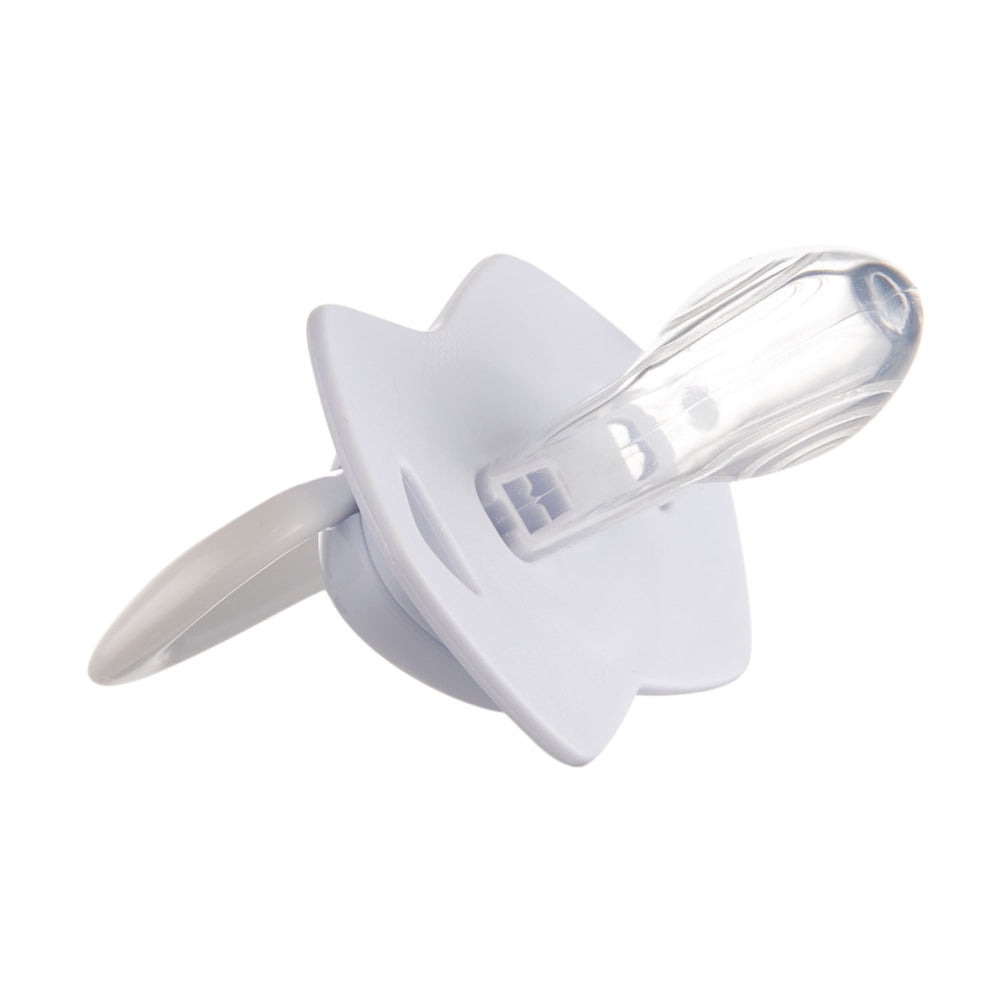 Canpol babies Szilikon szimmetrikus cumi ROYAL BABY Light touch 6-18hó 2db kék