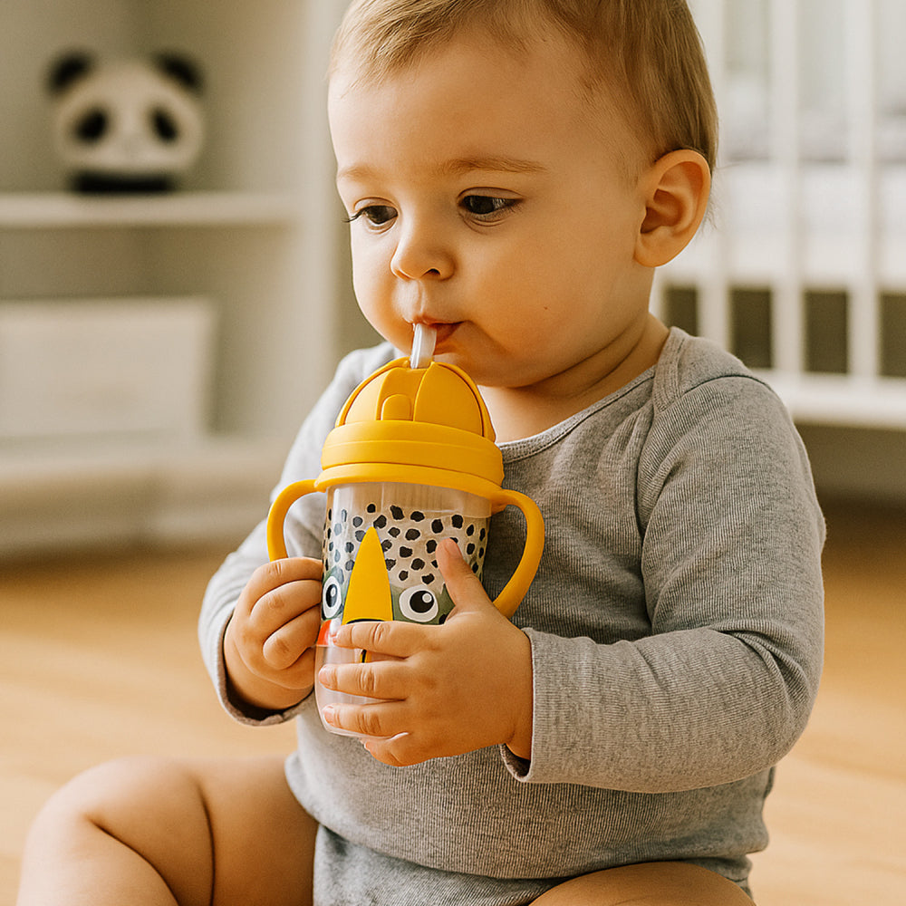 Canpol babies Súlyozott szívószálas itatópohár BabiesBoo 270ml gepárd